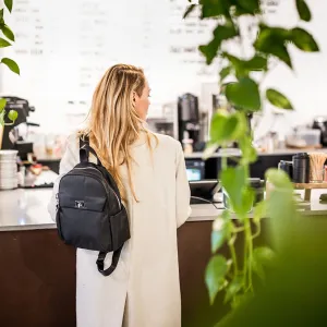 Hedgren - BALANCED Backpack HLBR04 - Black