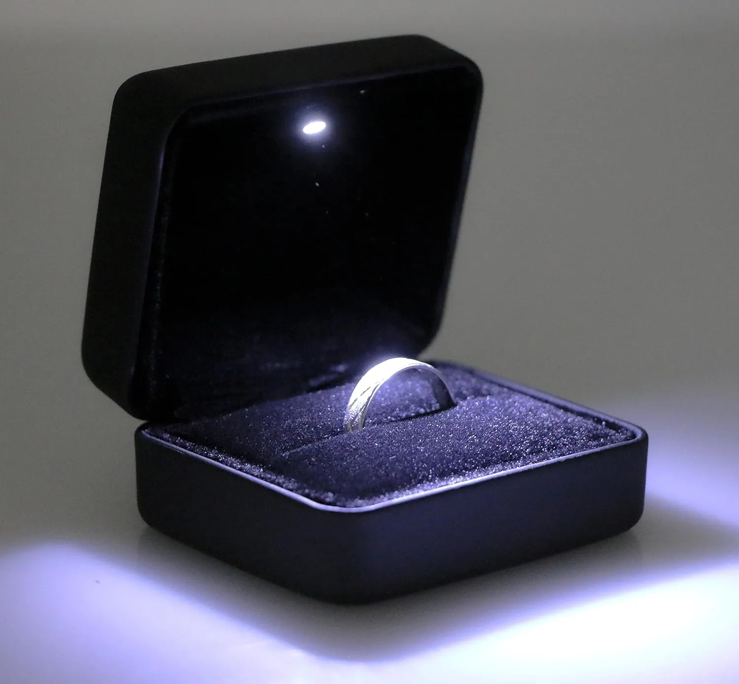 Mini size Metal glossy with LED Jewelry Gift Box - Easy to fit into your pocket or handbag