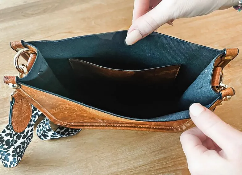 Sydney Crossbody - Brown
